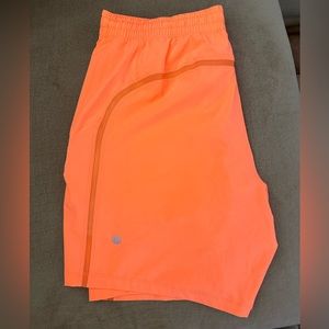 Lululemon Pace Breaker Lined Short 7” in Highlight Orange, Size L